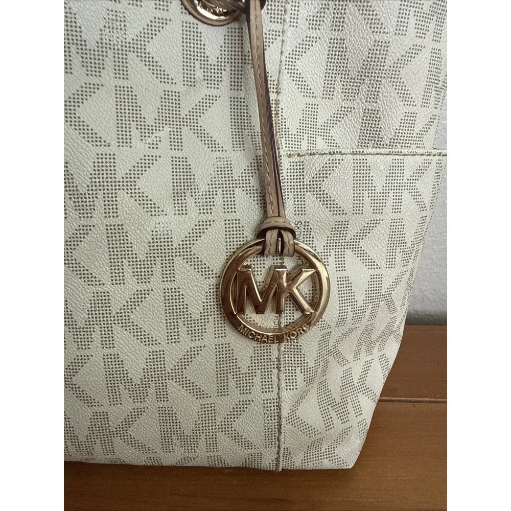 Michael Kors - Jet Set Signature - Vanilla Tote Bag
